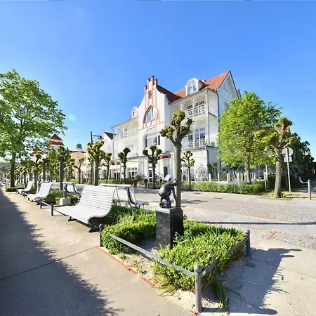 Ferienwohnung Binzer Seeblick Haus Jahreszeiten Binz Exterior photo